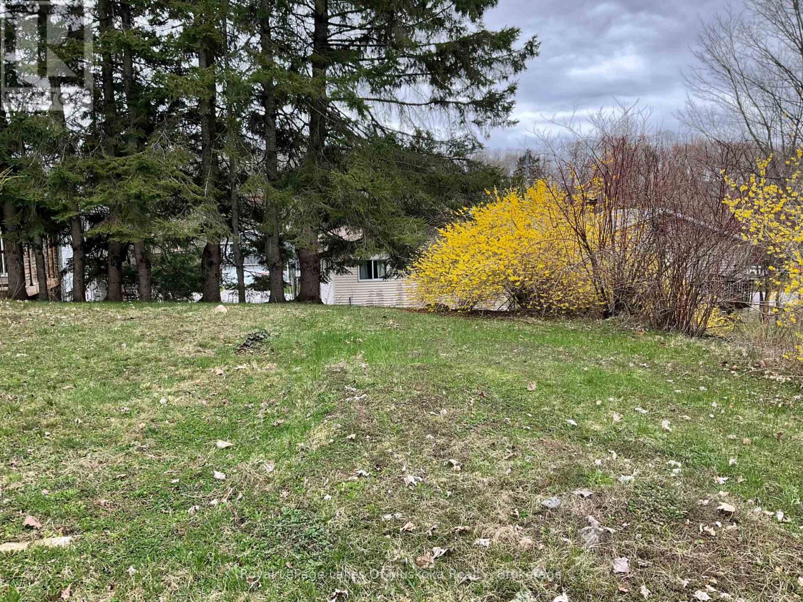 












60 HANES ROAD

,
Huntsville (Chaffey),




Ontario
P1H1M3

