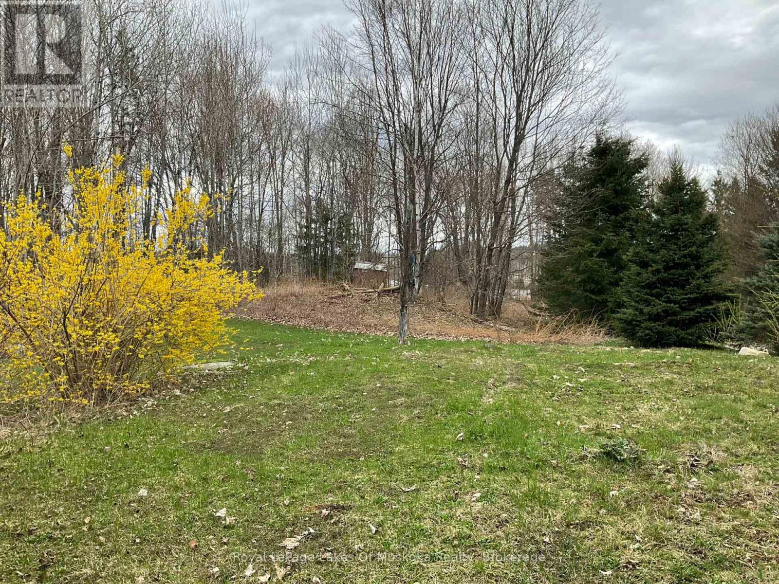 












60 HANES ROAD

,
Huntsville (Chaffey),




Ontario
P1H1M3

