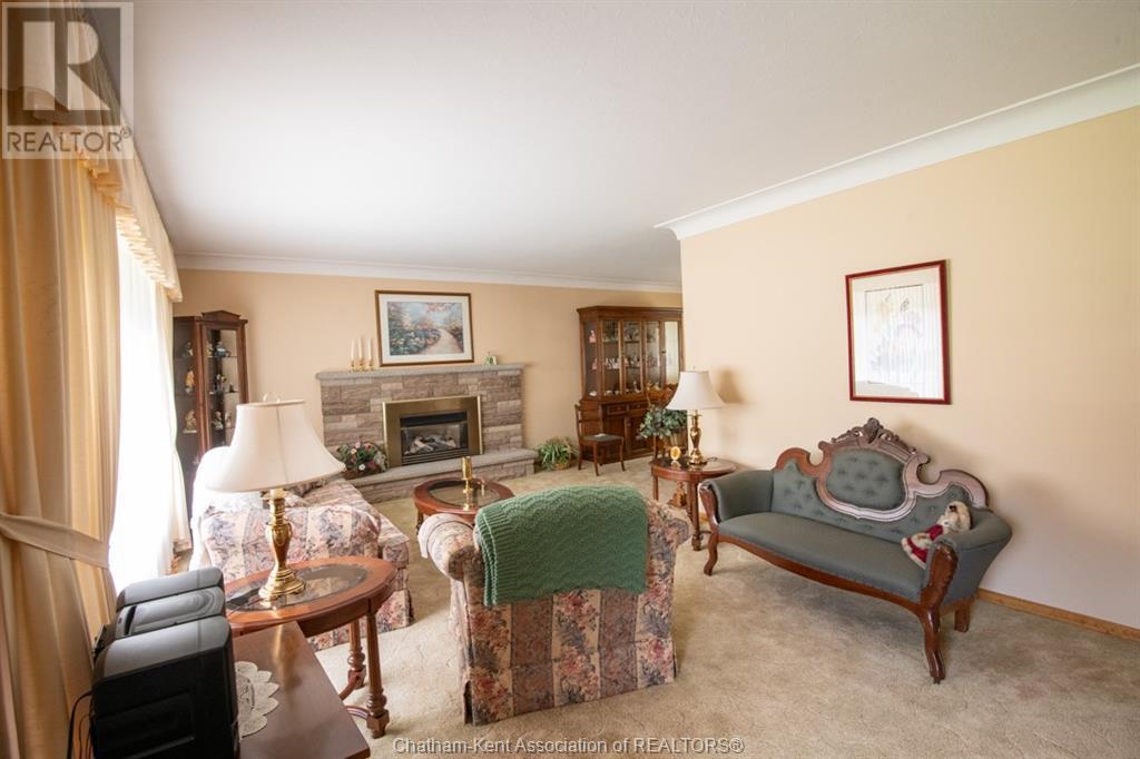 












483 SYDENHAM STREET

,
Dresden,




Ontario
N0P1M0

