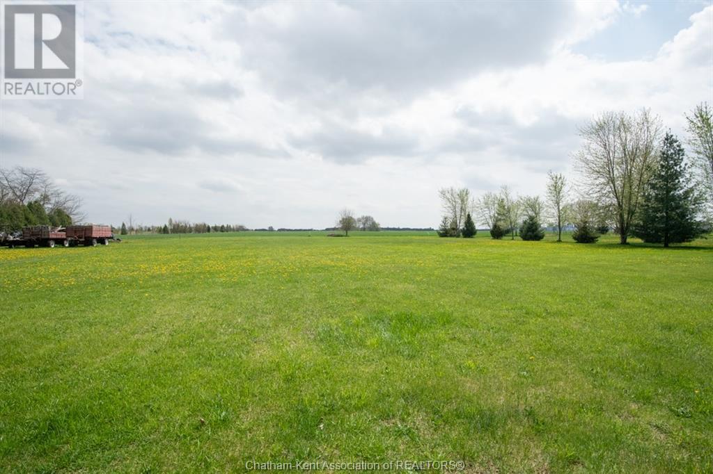 












483 SYDENHAM STREET

,
Dresden,




Ontario
N0P1M0

