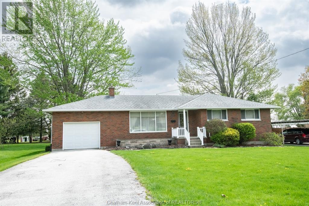 












483 SYDENHAM STREET

,
Dresden,




Ontario
N0P1M0

