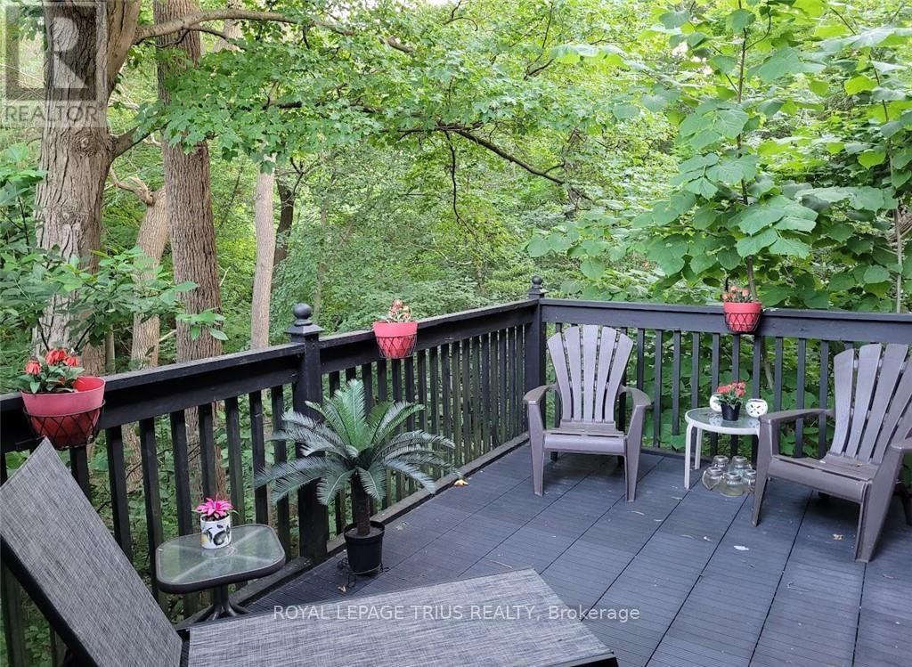 












78 QUEENSWAY DRIVE E

,
Norfolk (Simcoe),




Ontario
N3Y4M6

