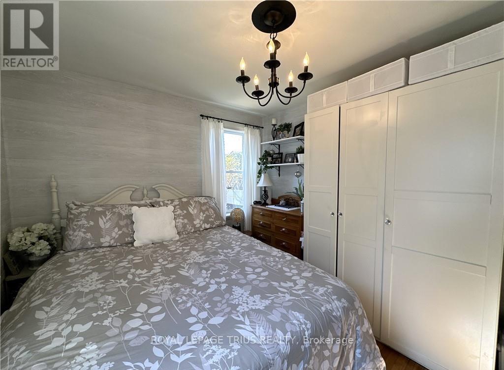 












78 QUEENSWAY DRIVE E

,
Norfolk (Simcoe),




Ontario
N3Y4M6

