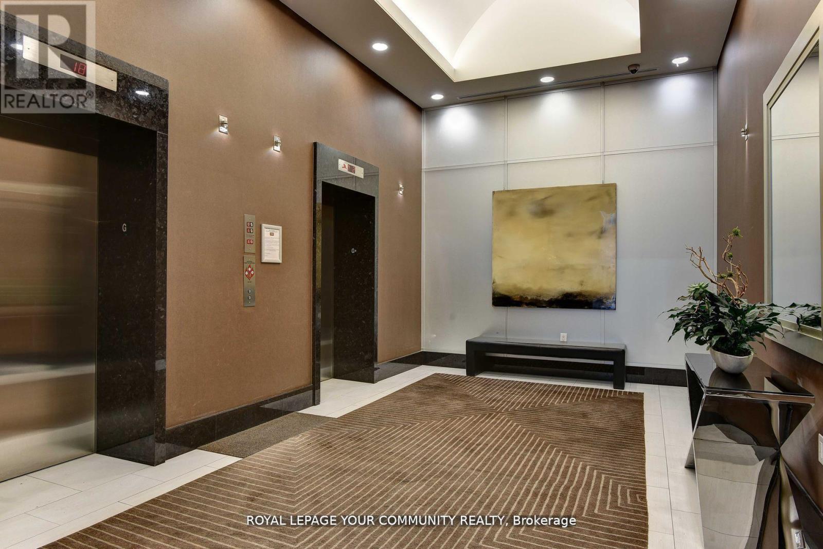 












PH 35 - 21 BALMUTO STREET

,
Toronto,




Ontario
M4Y1W4

