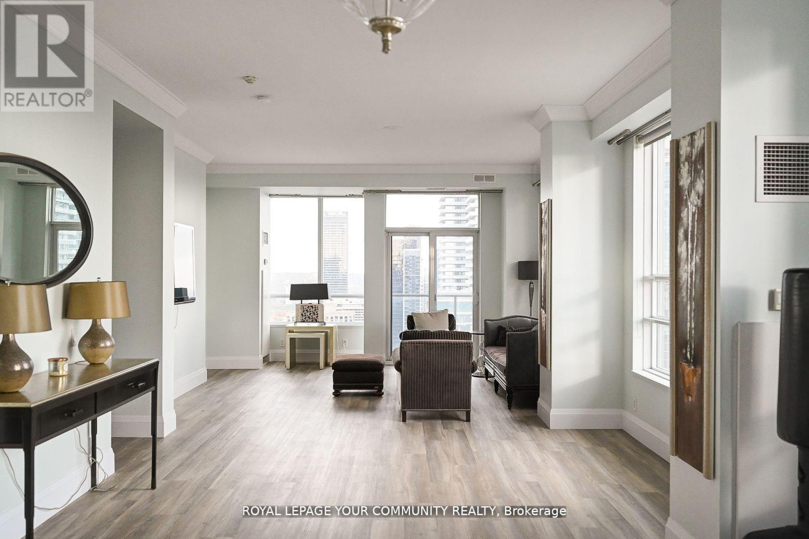 












PH 35 - 21 BALMUTO STREET

,
Toronto,




Ontario
M4Y1W4

