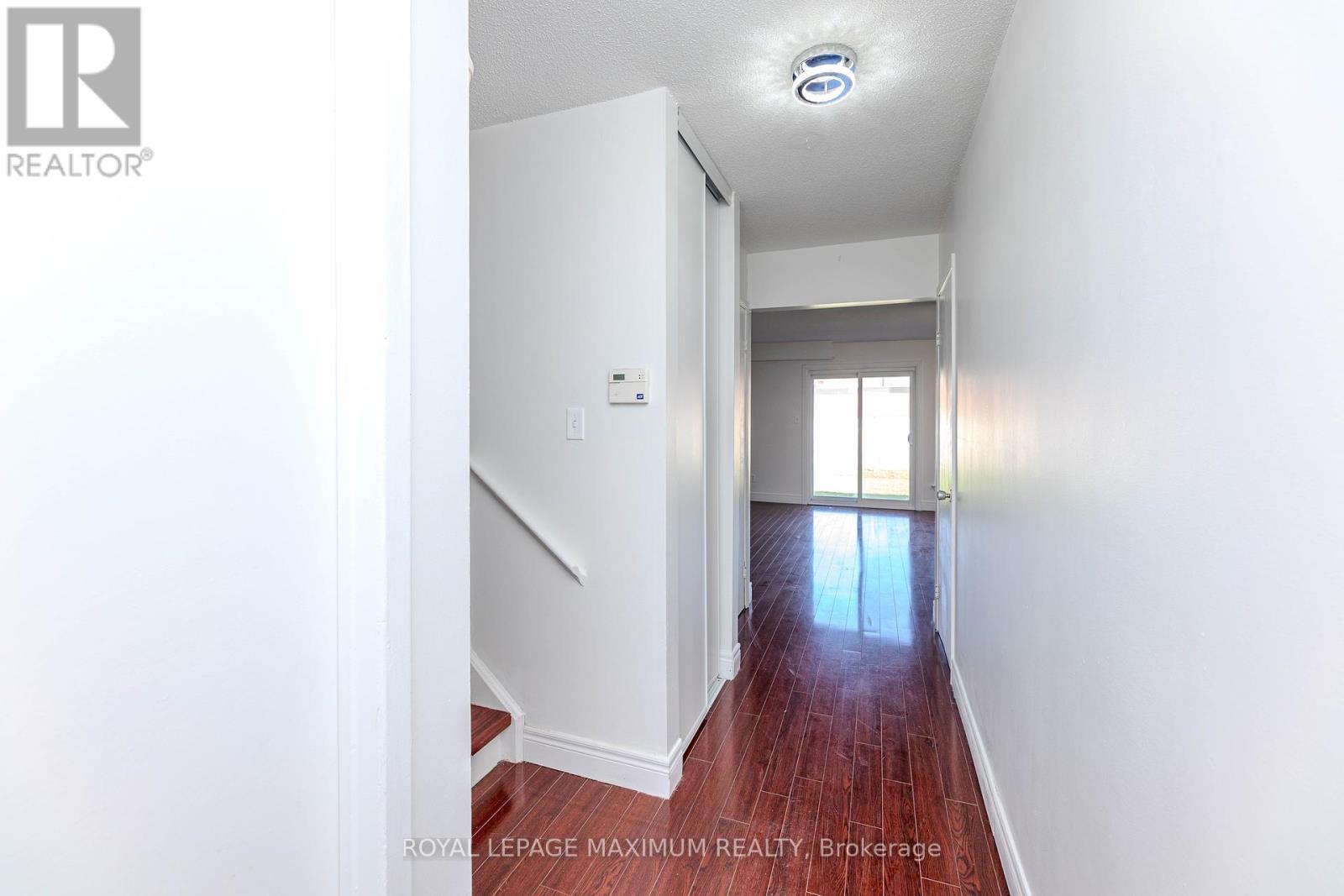 












9 - 50 BLACKWELL AVENUE

,
Toronto,




Ontario
M1B1K2

