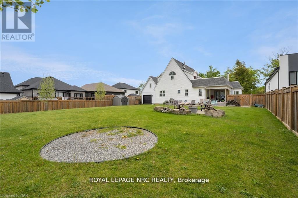












2 HILDA STREET

,
Welland (N. Welland),




Ontario
L3C0H3

