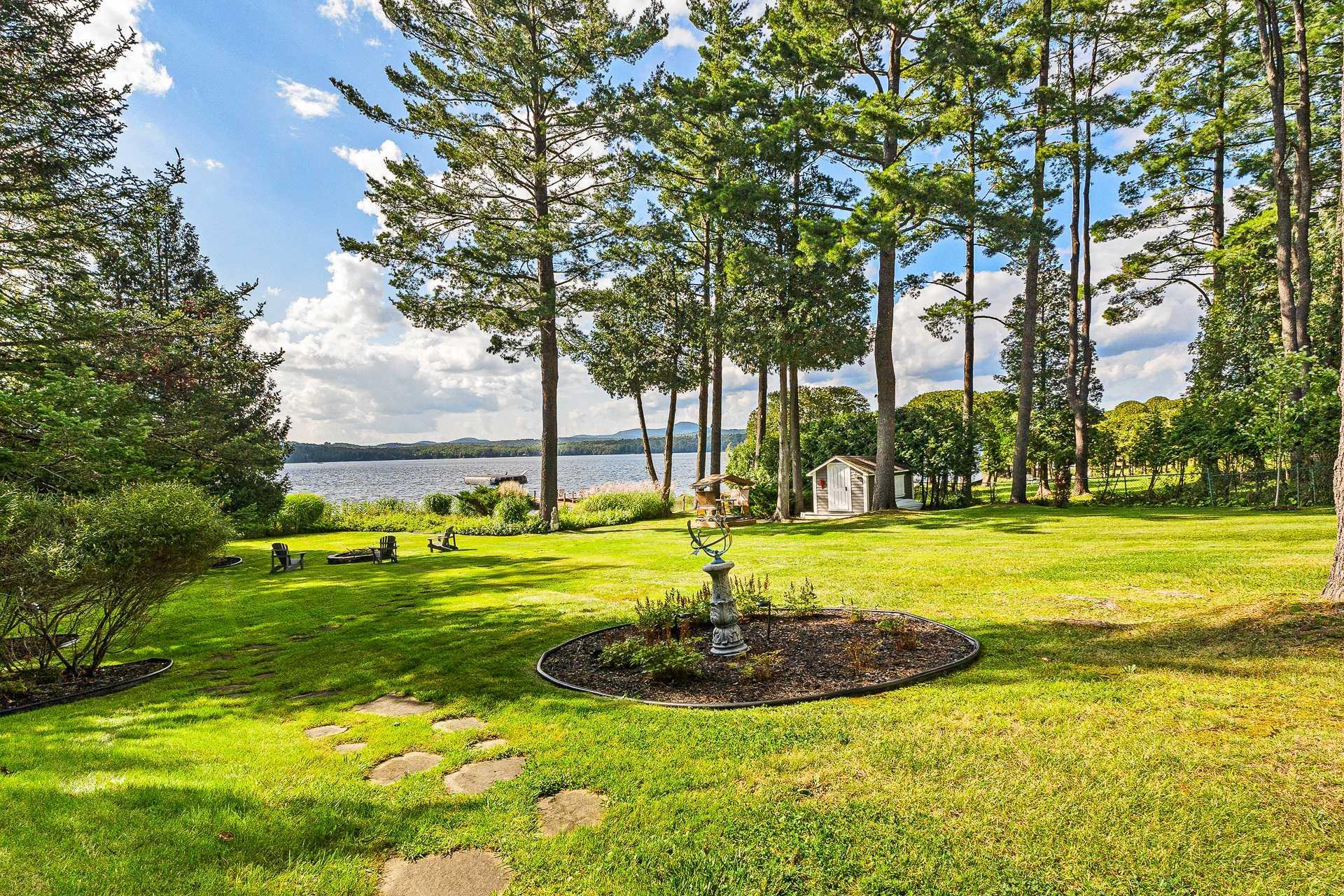 









2095


Ch. St-Jean

,
Magog,




QC
J1X0Z8

