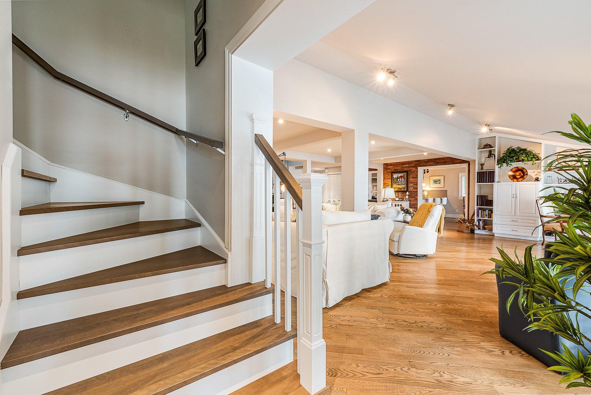 









2095


Ch. St-Jean

,
Magog,




QC
J1X0Z8

