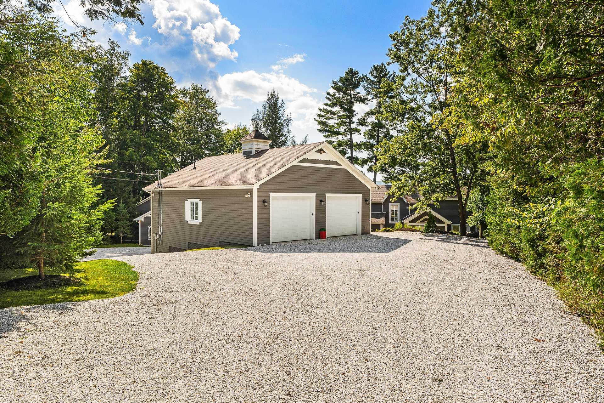 









2095


Ch. St-Jean

,
Magog,




QC
J1X0Z8

