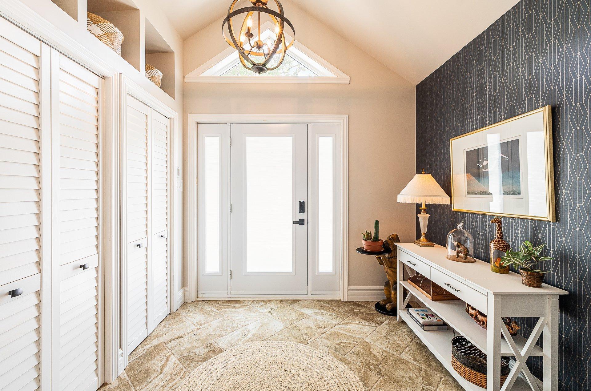 









2095


Ch. St-Jean

,
Magog,




QC
J1X0Z8

