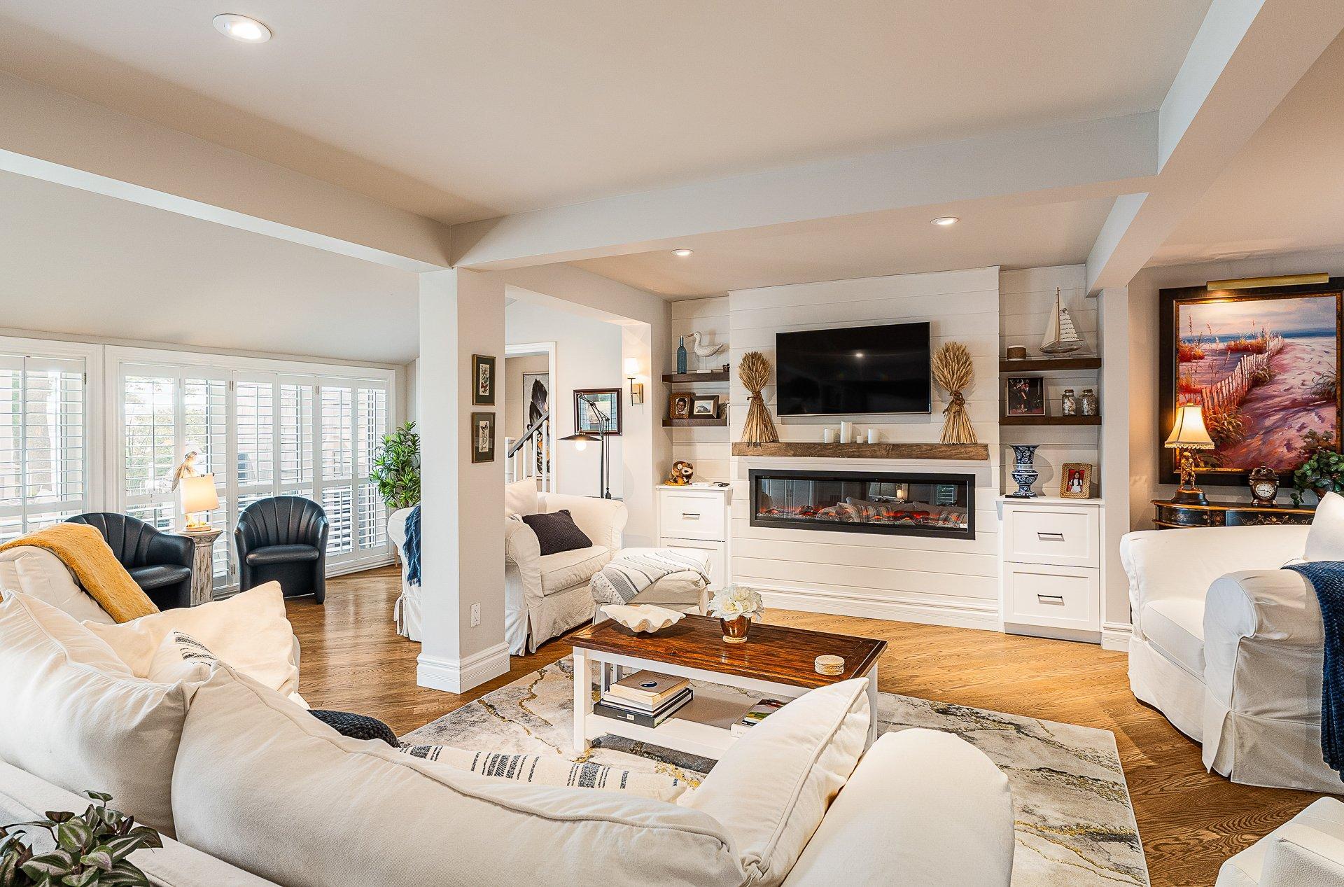 









2095


Ch. St-Jean

,
Magog,




QC
J1X0Z8

