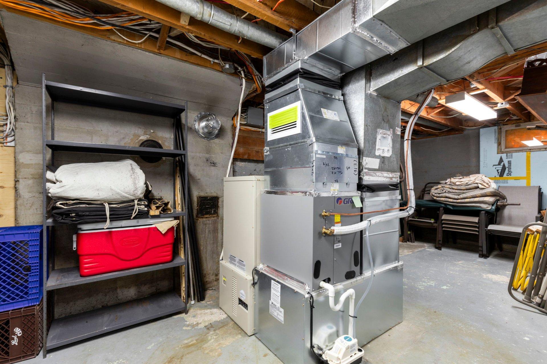 









156


Rue Biron

,
Beloeil,




QC
J3G2H3

