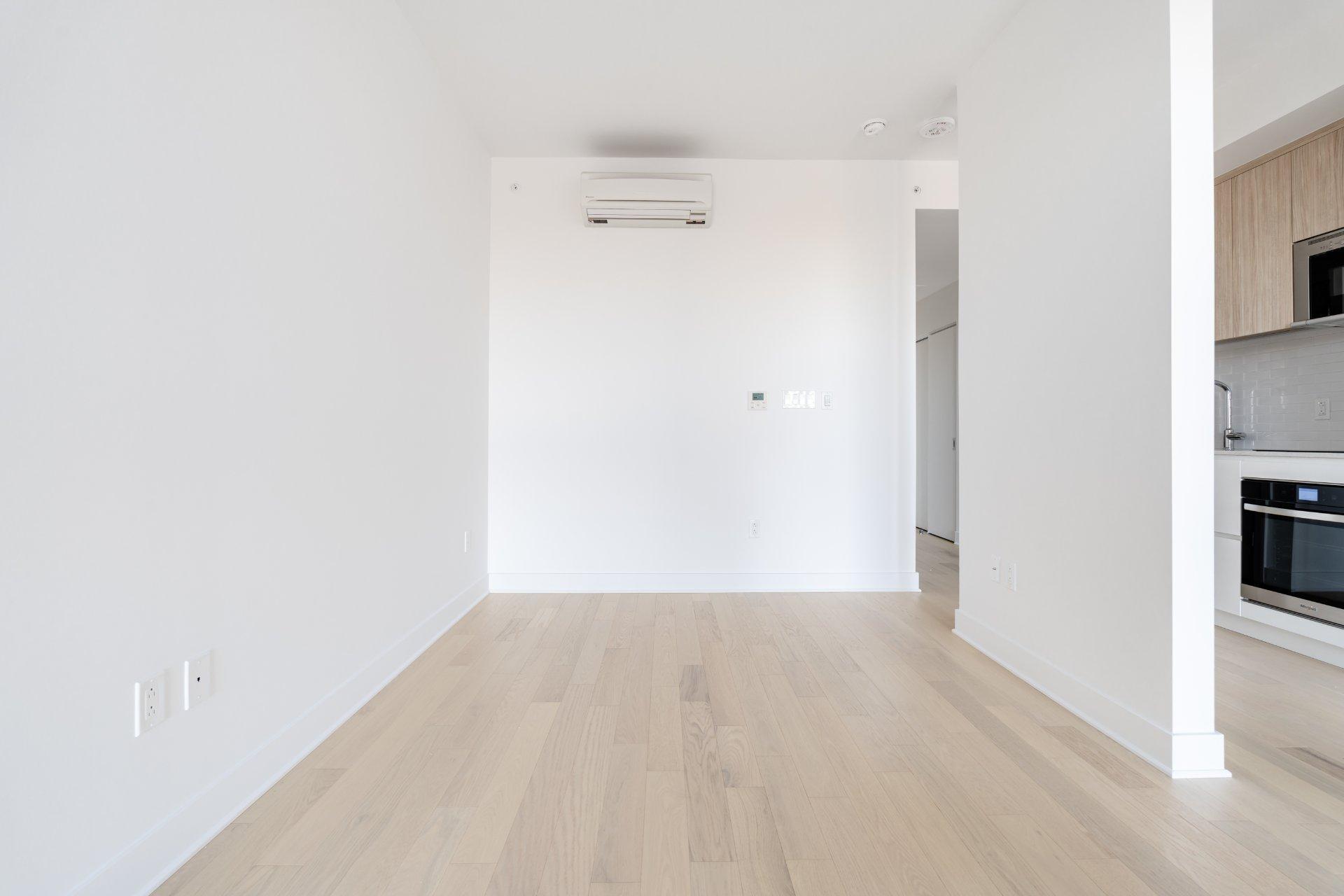 









200


Rue Marie-Charles-Le Moyne

, 406,
Longueuil (Le Vieux-Longueuil),




QC
J4K8C2

