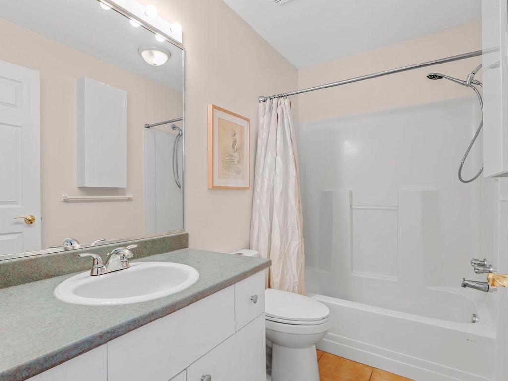 









202


Rue Théodore-Robitaille

,
Varennes,




QC
J3X2B5

