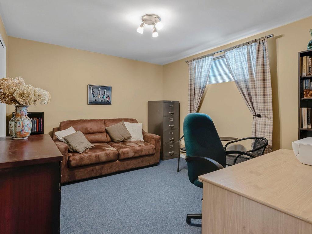 









202


Rue Théodore-Robitaille

,
Varennes,




QC
J3X2B5

