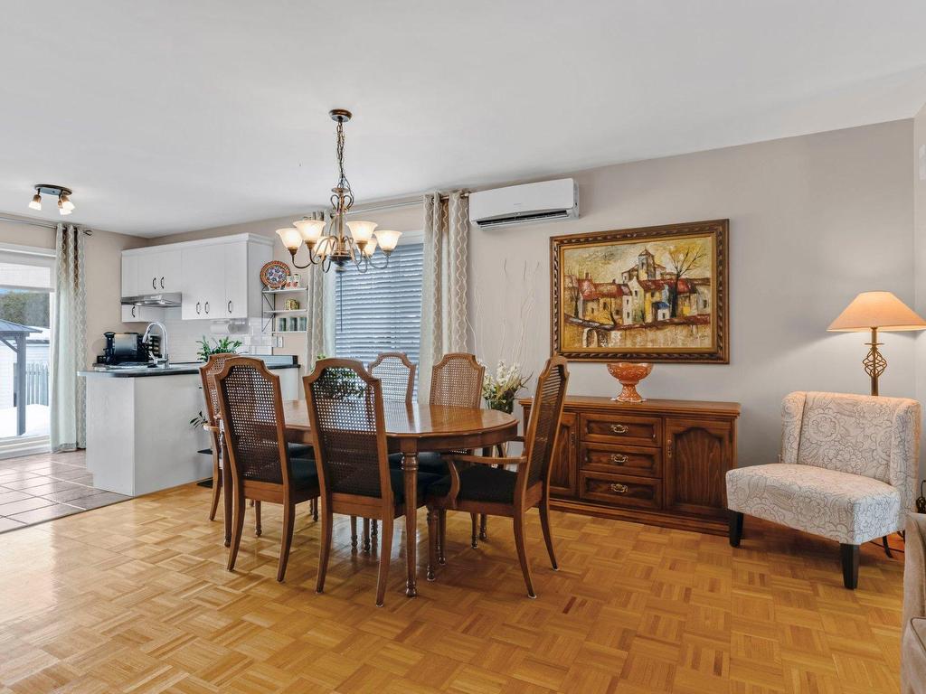 









202


Rue Théodore-Robitaille

,
Varennes,




QC
J3X2B5

