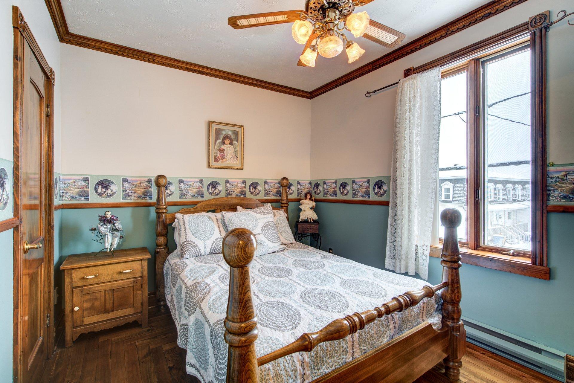 









238


Rue Alphonse-Desjardins

,
Salaberry-de-Valleyfield,




QC
J6S2N9


