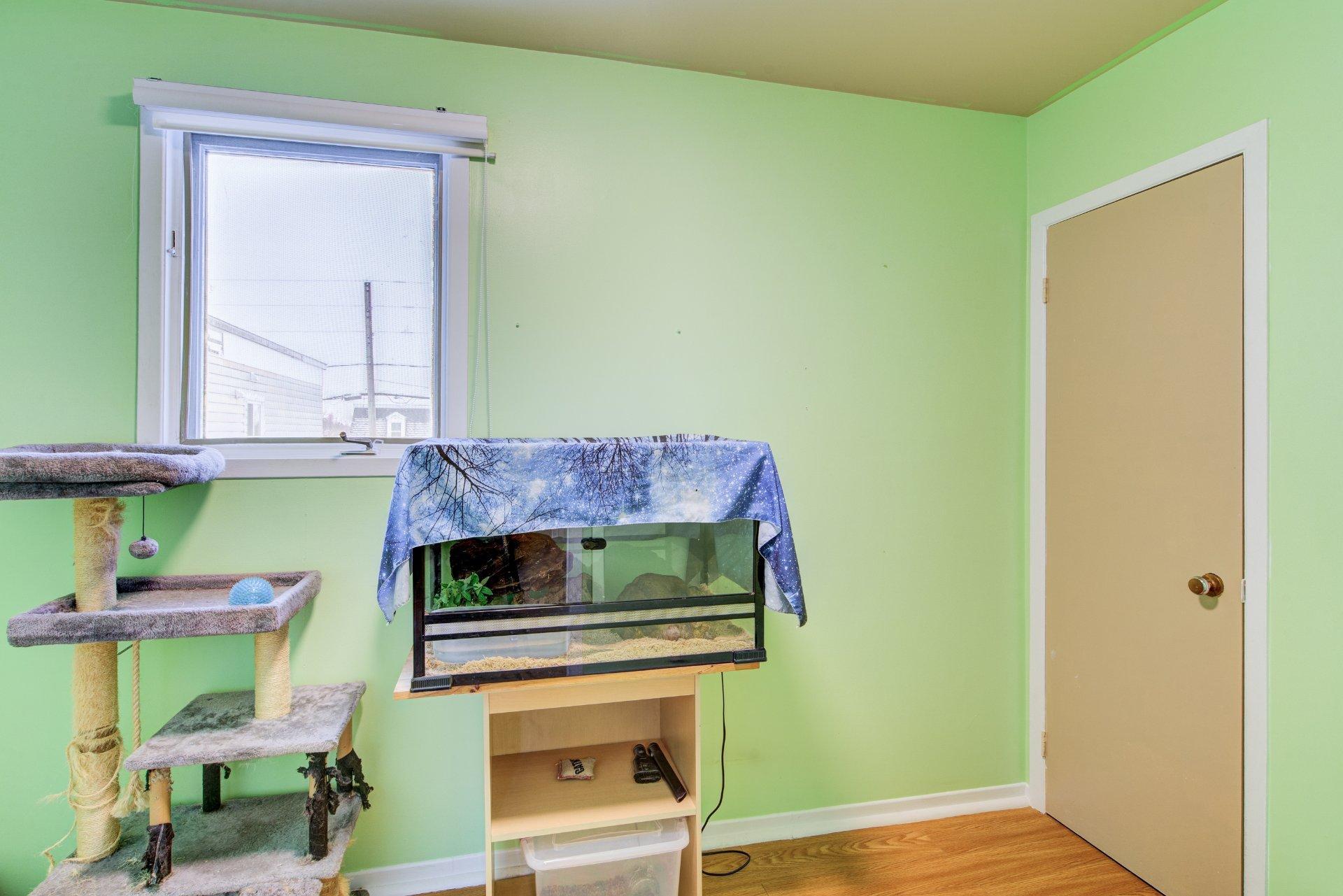 









238


Rue Alphonse-Desjardins

,
Salaberry-de-Valleyfield,




QC
J6S2N9

