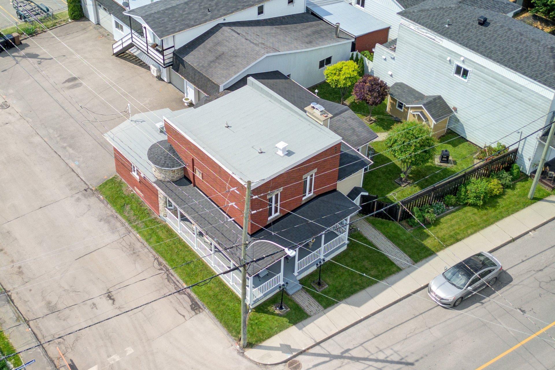 









238


Rue Alphonse-Desjardins

,
Salaberry-de-Valleyfield,




QC
J6S2N9

