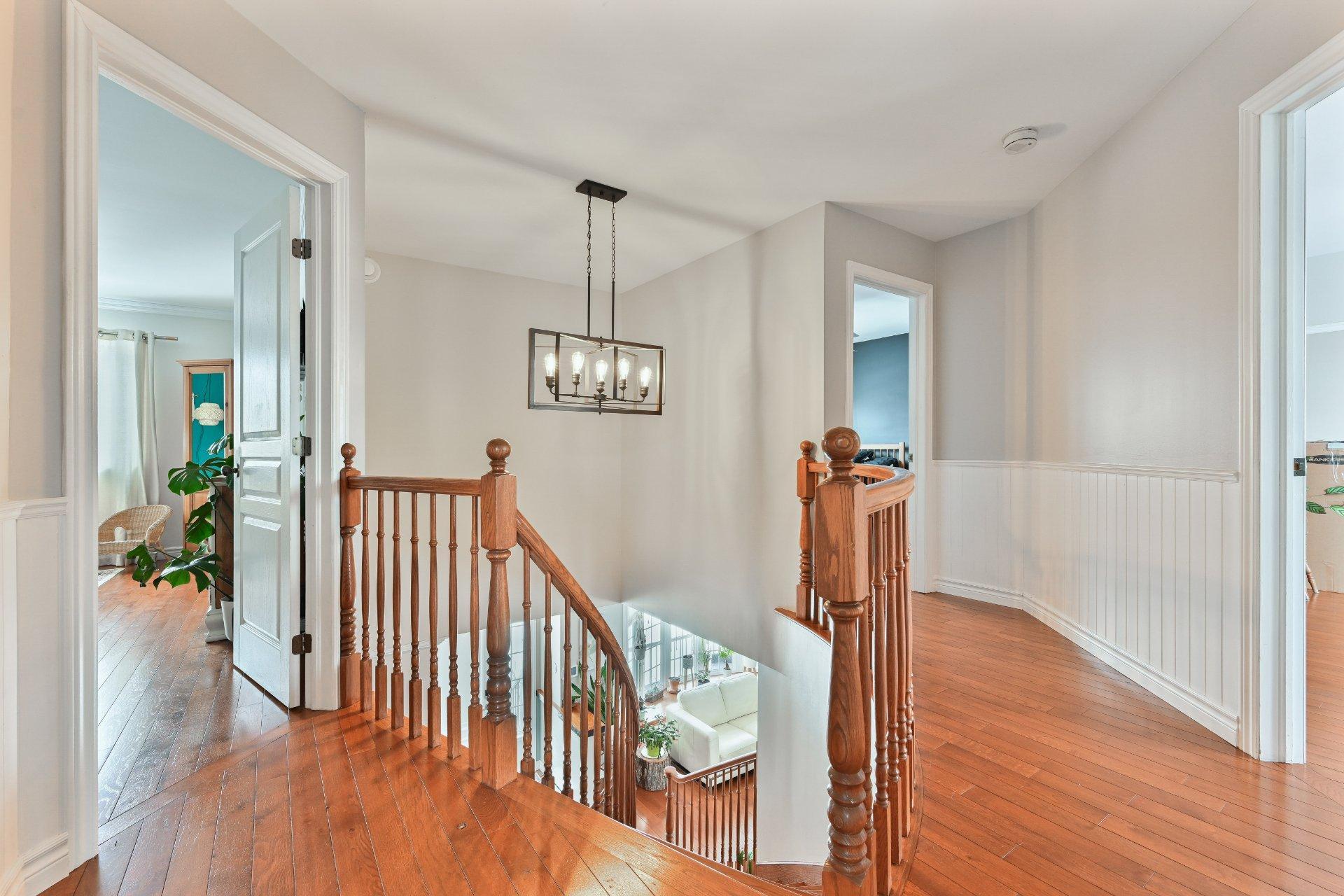 









52


Rue De Lourtel

,
Saint-Jean-sur-Richelieu,




QC
J2W3A5

