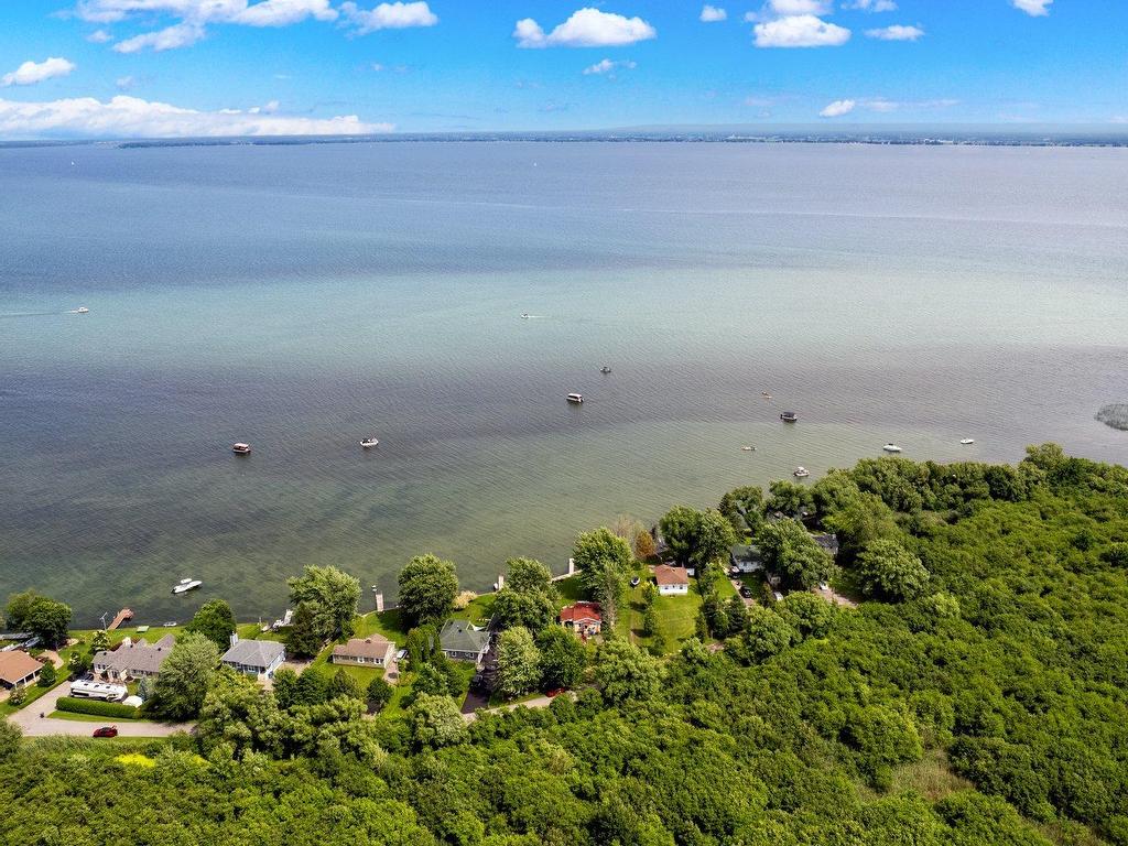 












Rue Principale

,
Saint-Zotique,







QC
J0P1Z0

