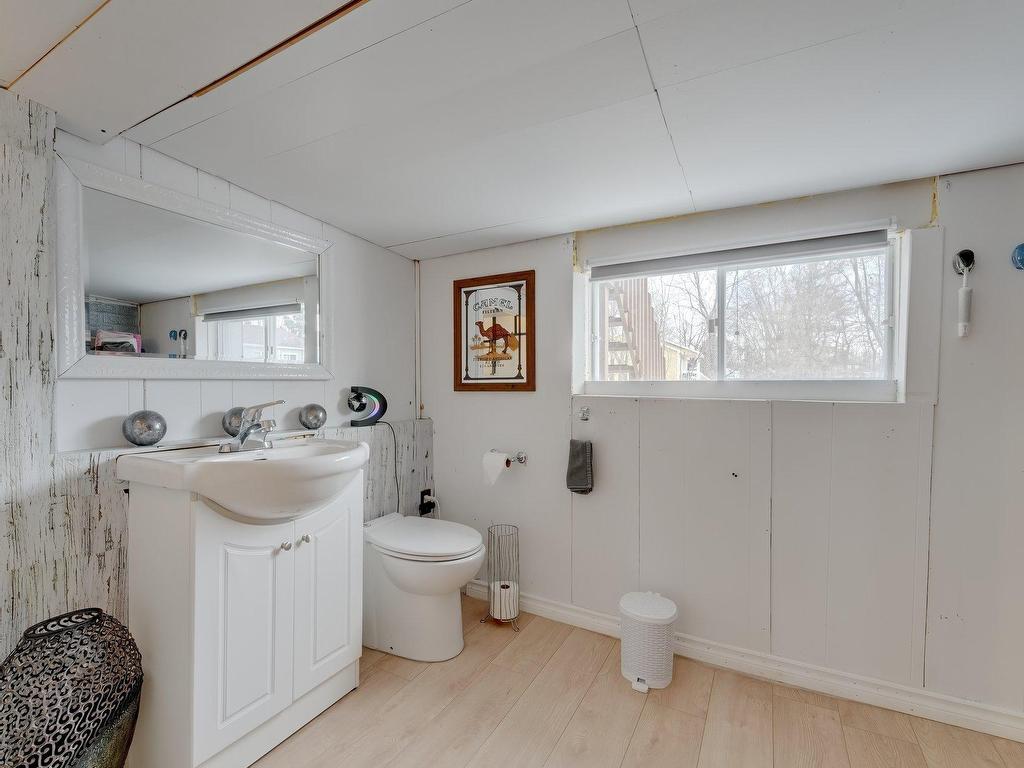 









59


43e Avenue

,
Saint-Blaise-sur-Richelieu,




QC
J0J1W0

