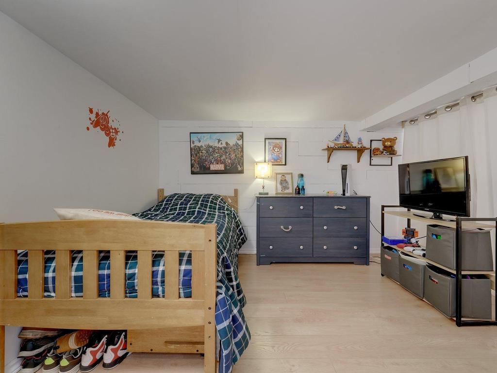 









59


43e Avenue

,
Saint-Blaise-sur-Richelieu,




QC
J0J1W0

