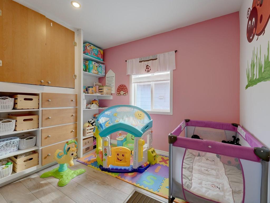









59


43e Avenue

,
Saint-Blaise-sur-Richelieu,




QC
J0J1W0

