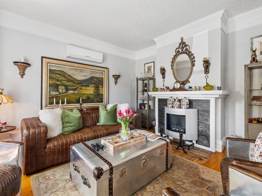 












160 Spring Street

,
Summerside,




PE
C1N 3G5

