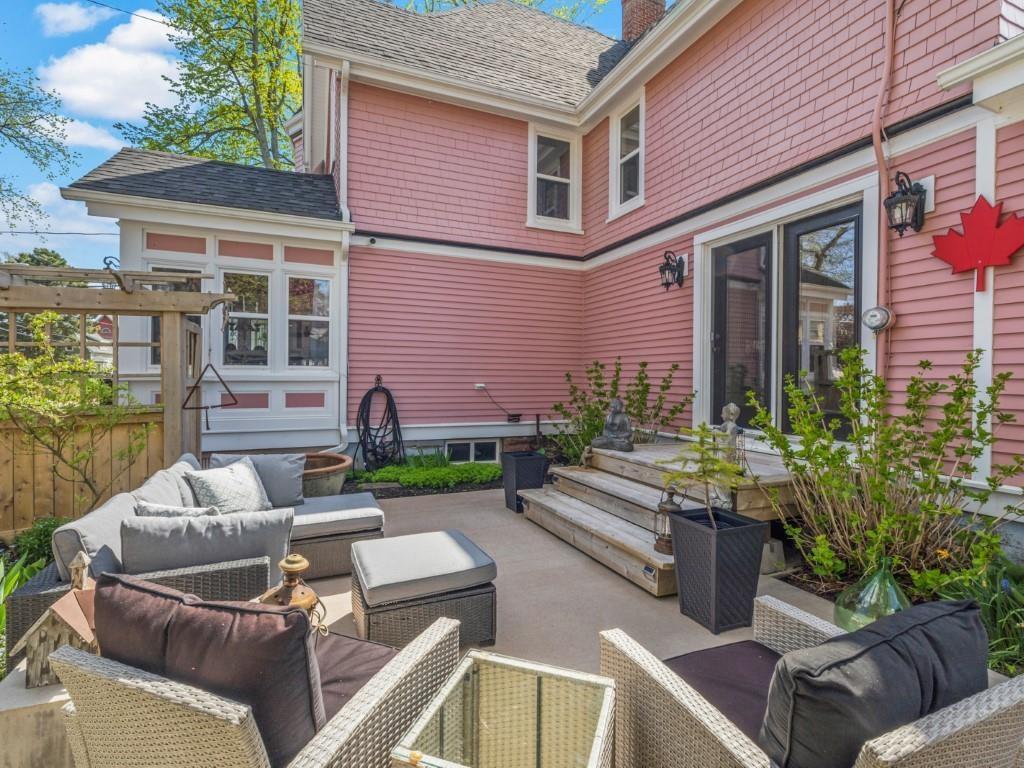 












160 Spring Street

,
Summerside,




PE
C1N 3G5

