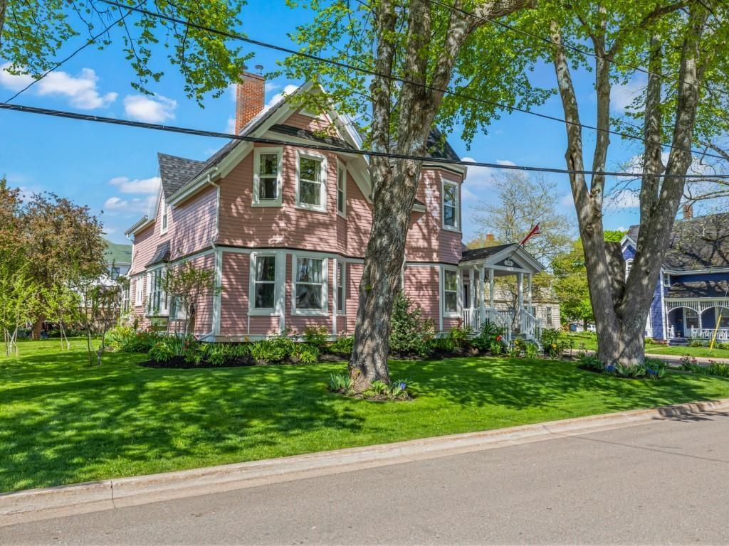 












160 Spring Street

,
Summerside,




PE
C1N 3G5

