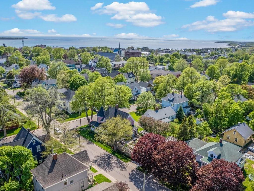 












160 Spring Street

,
Summerside,




PE
C1N 3G5

