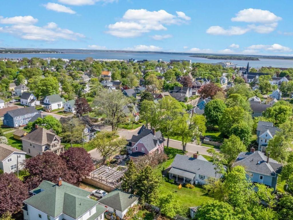 












160 Spring Street

,
Summerside,




PE
C1N 3G5


