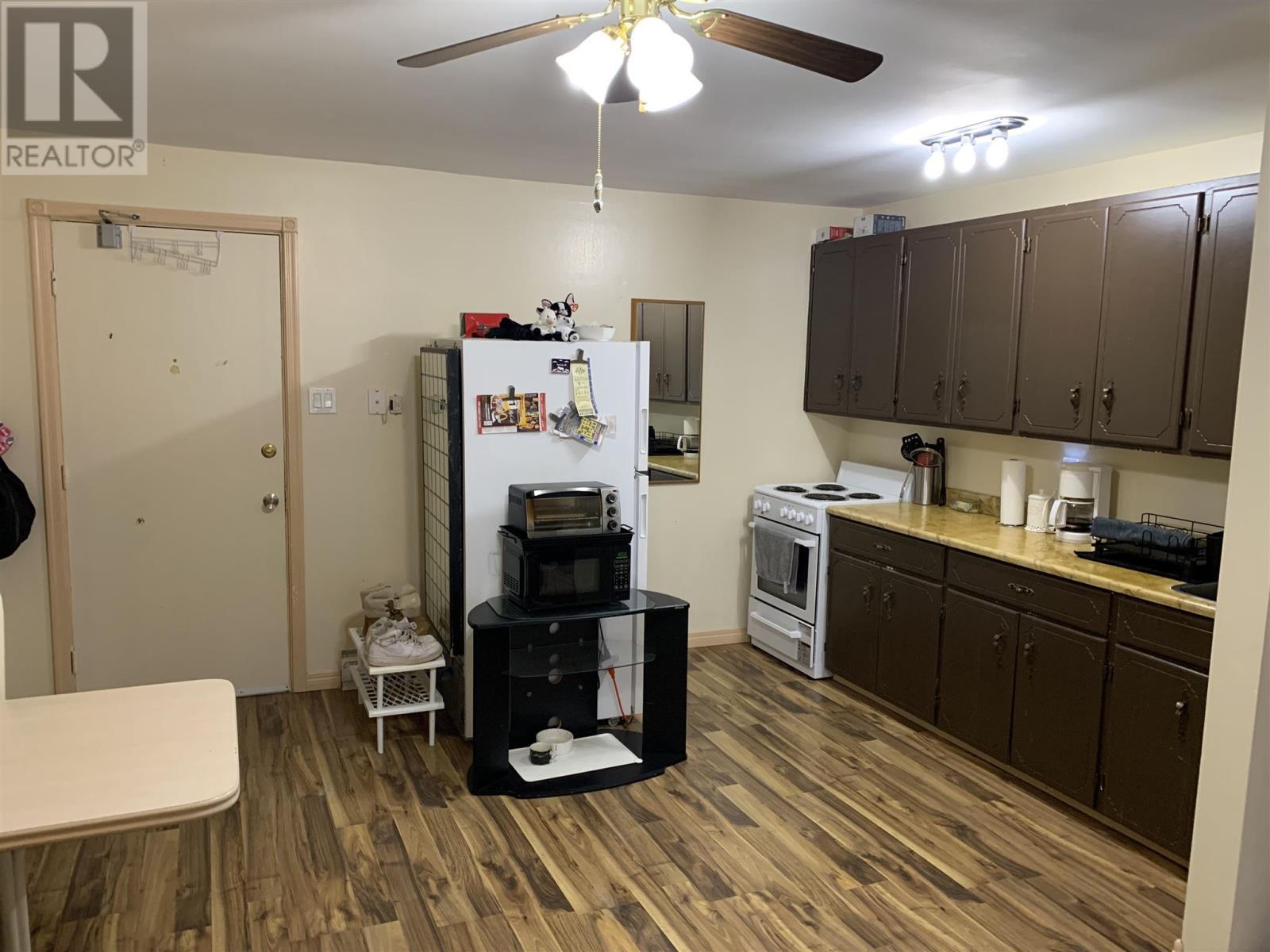 












25 Mississauga AVE # 51

,
Elliot Lake,




Ontario
P5A1E1

