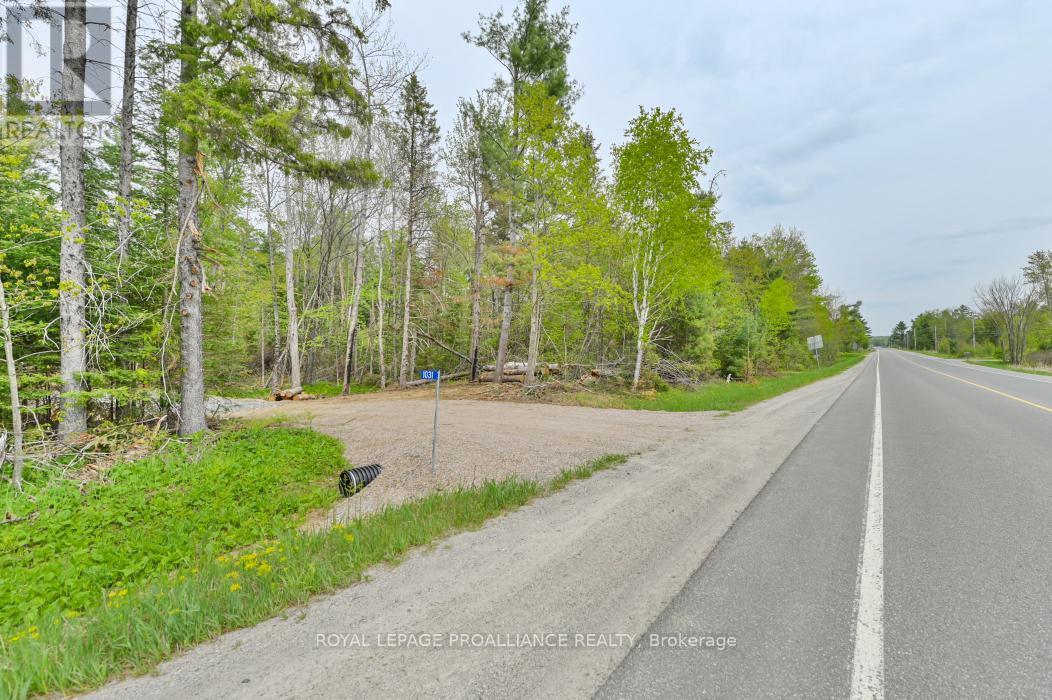 












1031 ROAD 506

,
Frontenac (Frontenac North),







Ontario
K0H1K0


