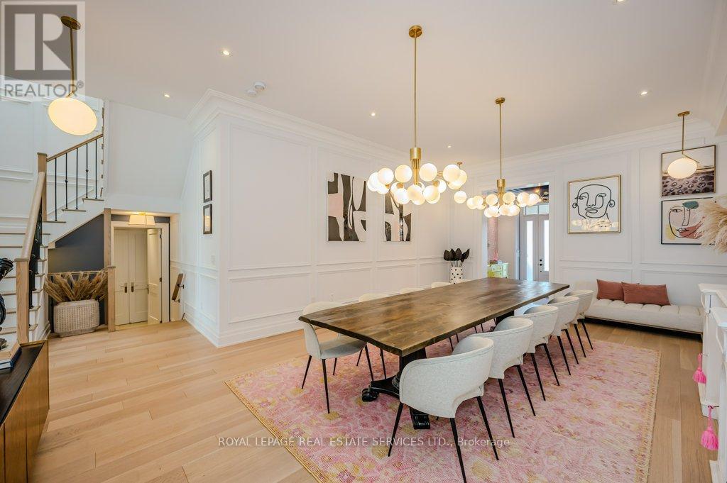












3100 DANIEL WAY

,
Oakville,




Ontario
L6H0V1

