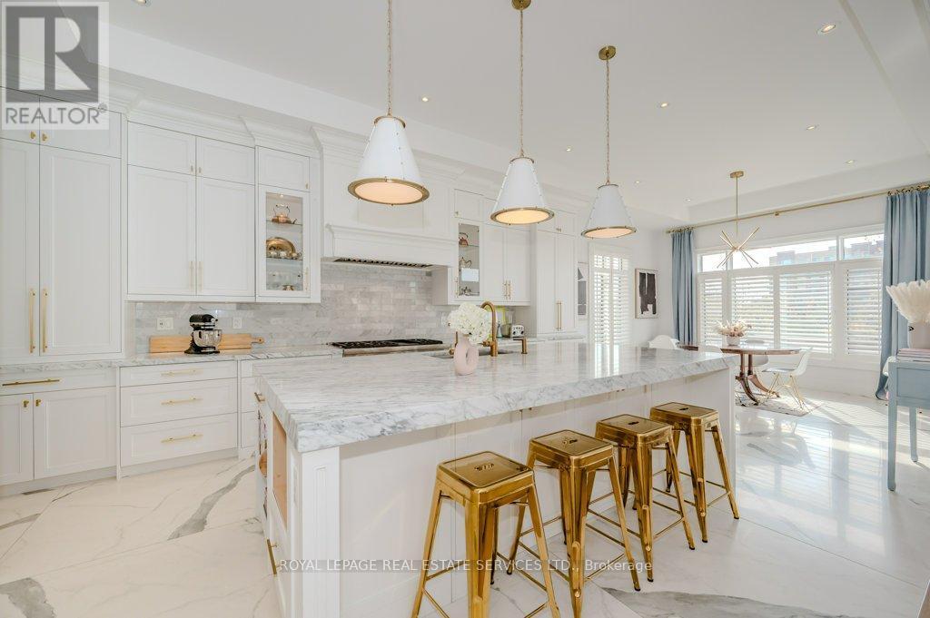 












3100 DANIEL WAY

,
Oakville,




Ontario
L6H0V1

