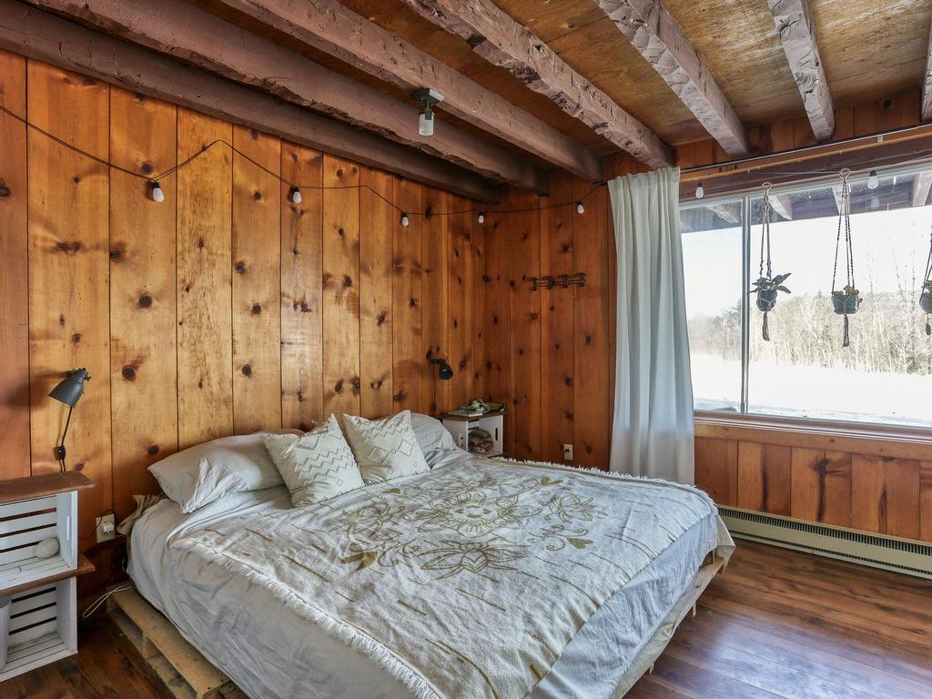 









9671


Ch. de la Vallée-du-Parc

,
Shawinigan,




QC
G9T0K3

