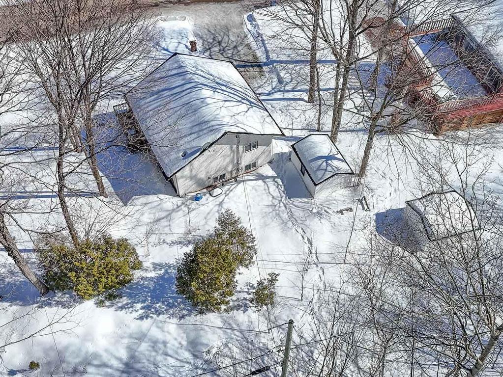 









9671


Ch. de la Vallée-du-Parc

,
Shawinigan,




QC
G9T0K3

