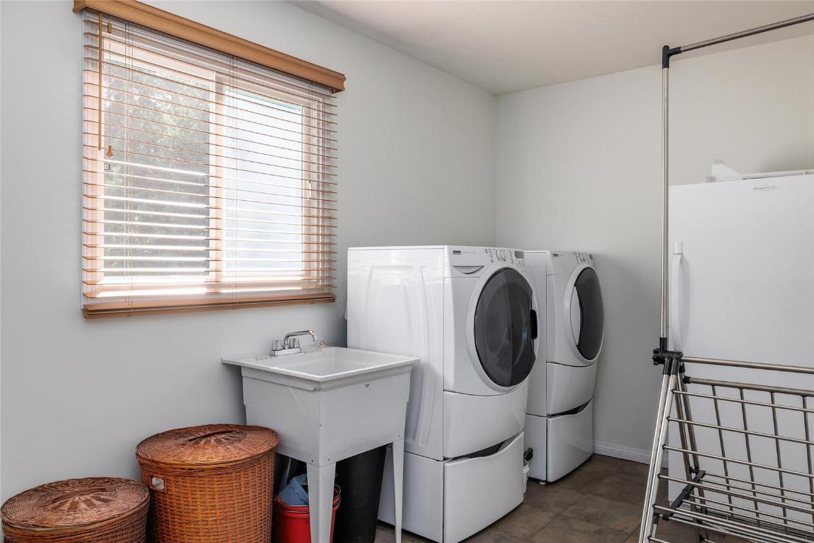 









8514


Sun Valley

Road,
Kelowna,




BC
V1P 1J3

