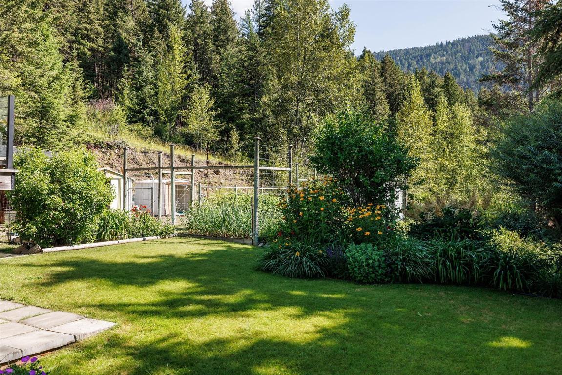 









8514


Sun Valley

Road,
Kelowna,




BC
V1P 1J3

