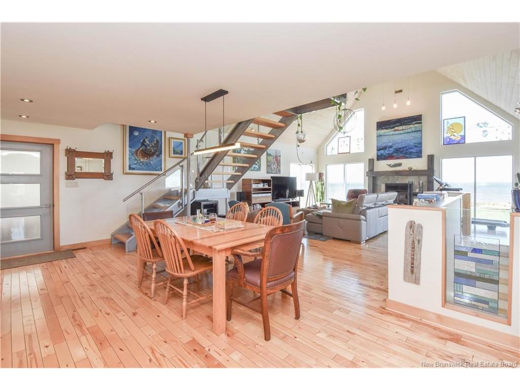 









287


rue de l'ile

ST,
Caraquet,




NB
E1W 1B5

