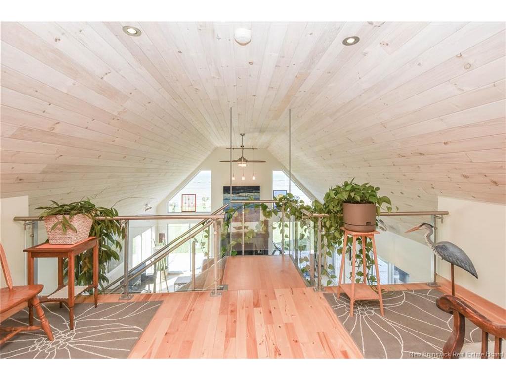 









287


rue de l'ile

ST,
Caraquet,




NB
E1W 1B5


