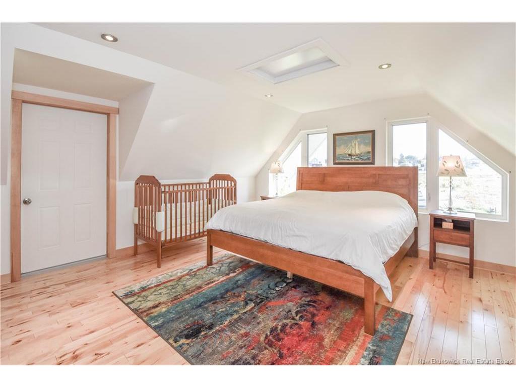 









287


rue de l'ile

ST,
Caraquet,




NB
E1W 1B5

