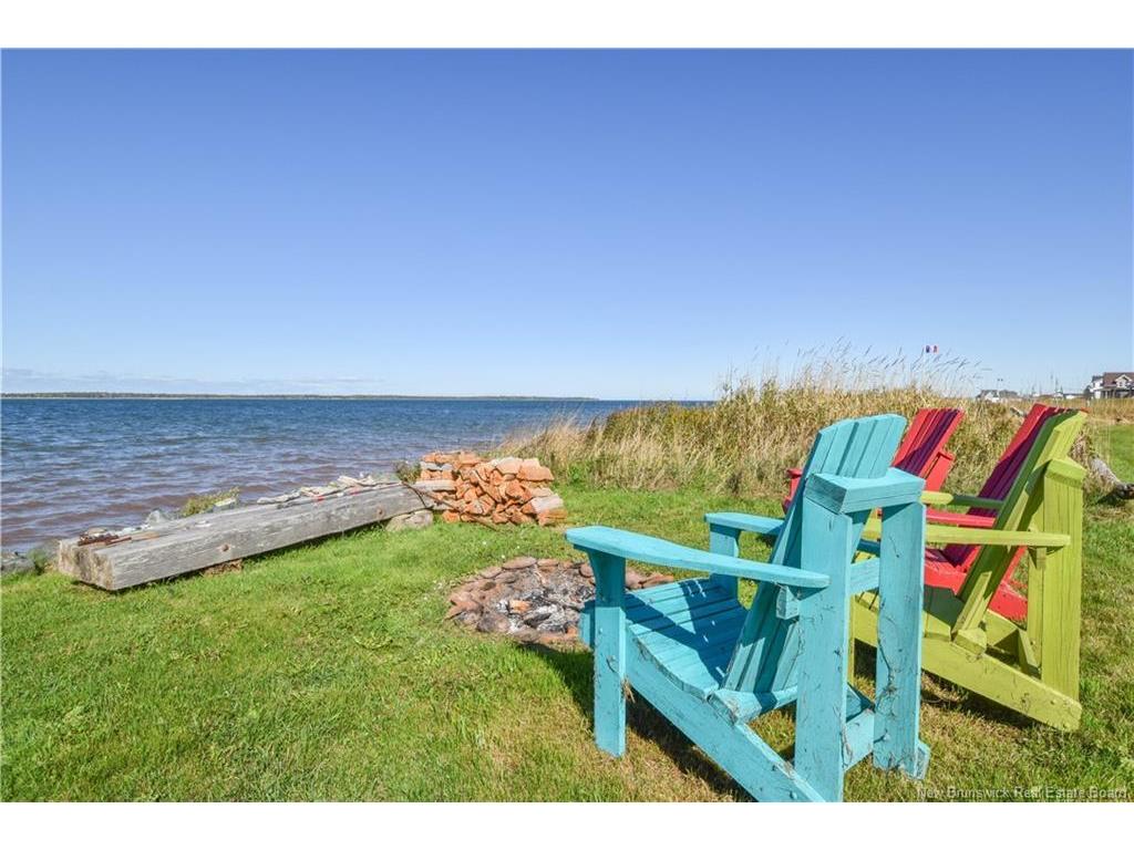 









287


rue de l'ile

ST,
Caraquet,




NB
E1W 1B5

