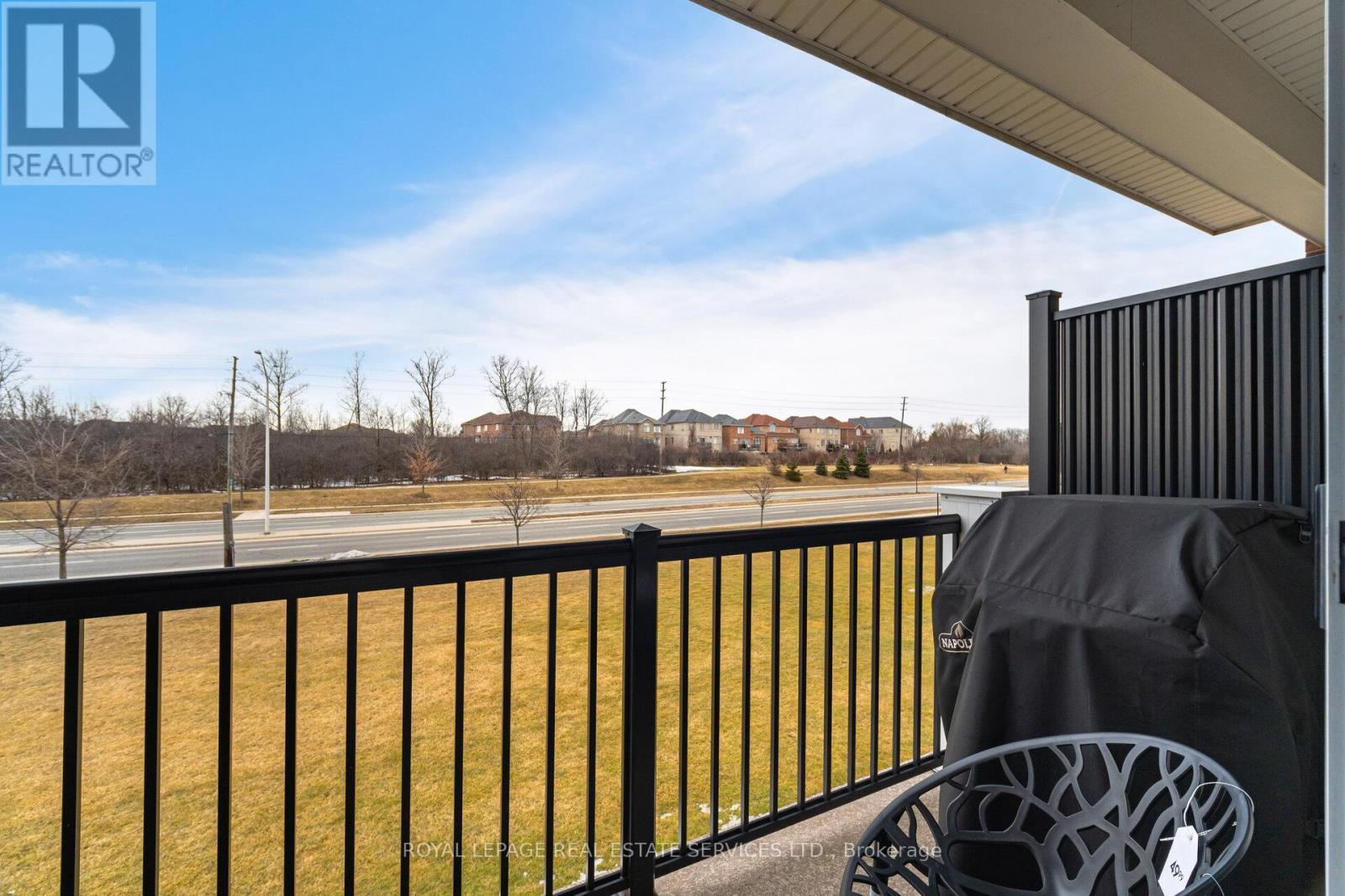 












206 - 2300 UPPER MIDDLE ROAD W

,
Oakville,




Ontario
L6M0T4

