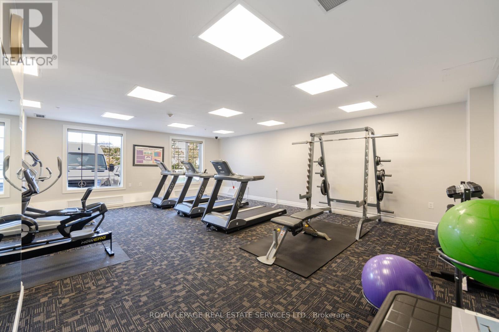 












206 - 2300 UPPER MIDDLE ROAD W

,
Oakville,




Ontario
L6M0T4

