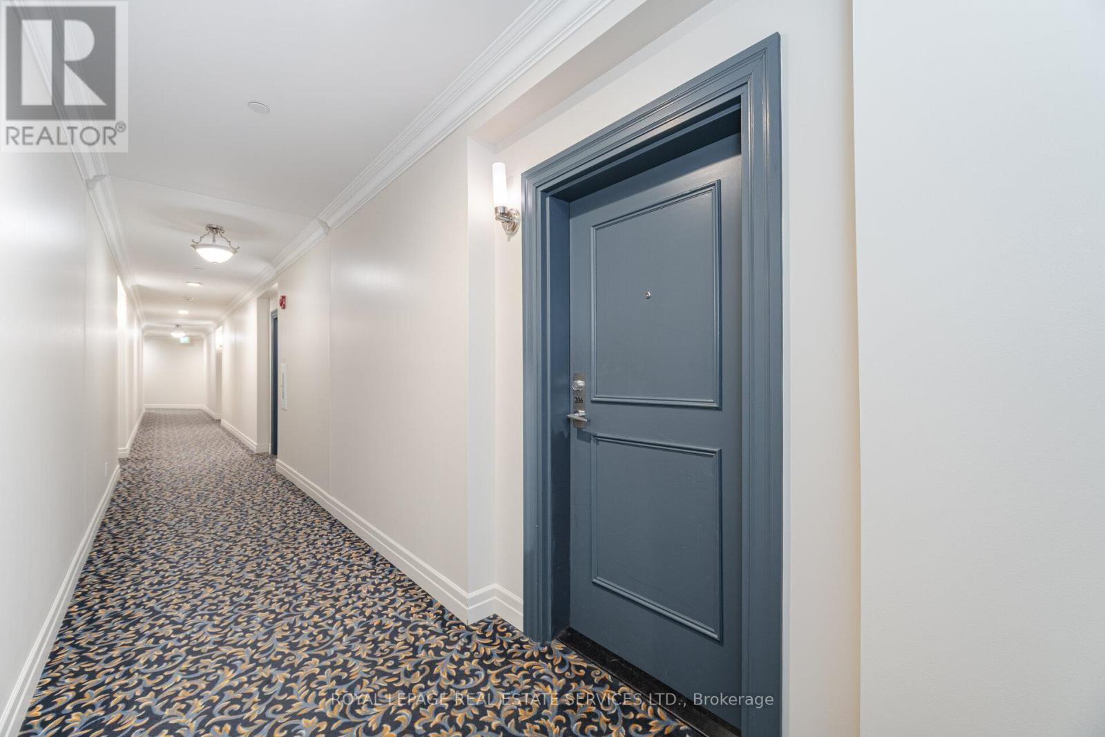 












206 - 2300 UPPER MIDDLE ROAD W

,
Oakville,




Ontario
L6M0T4

