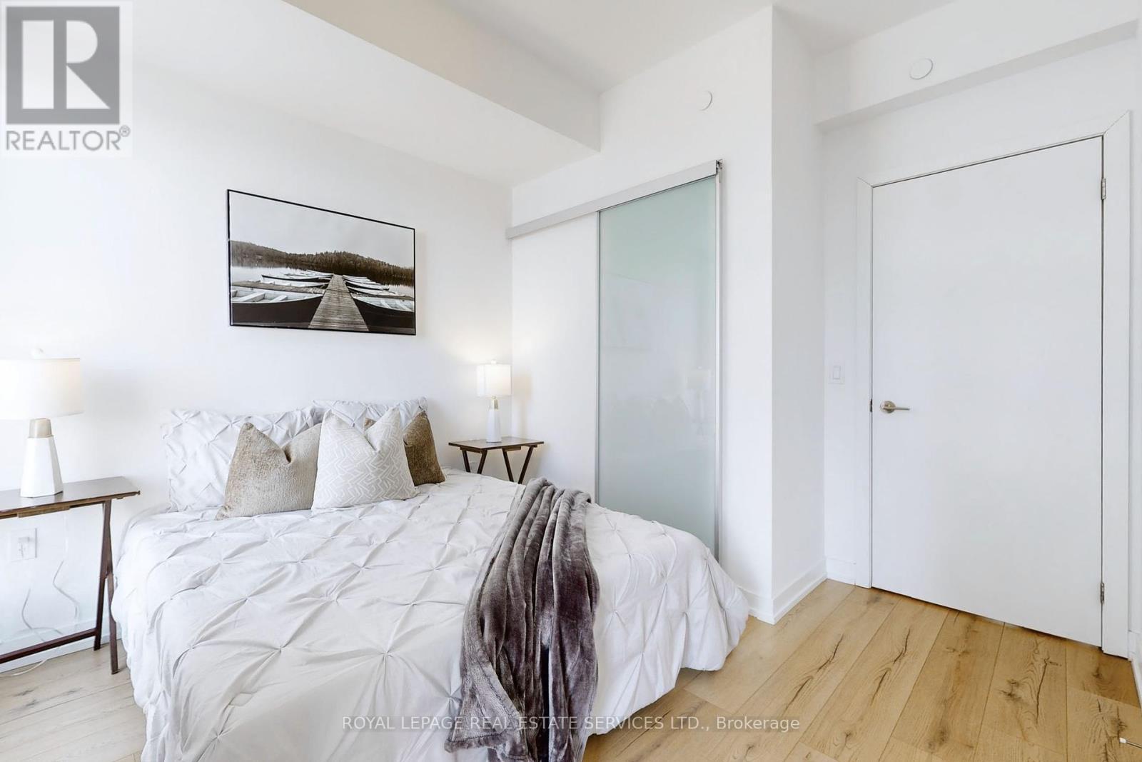 












507 - 1195 THE QUEENSWAY AVENUE

,
Toronto,




Ontario
M8Z1H0

